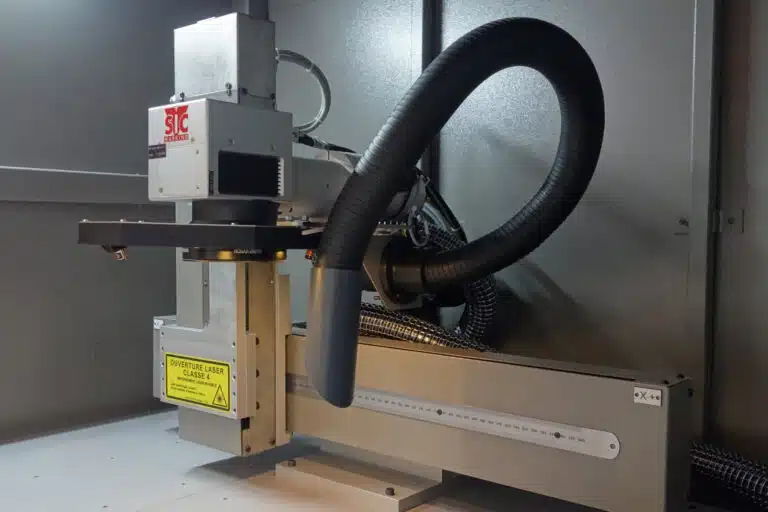 Marking and traceability of monitoring tools with variable sizes and materials